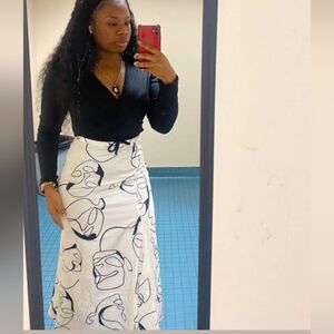 Abscart print white skirt